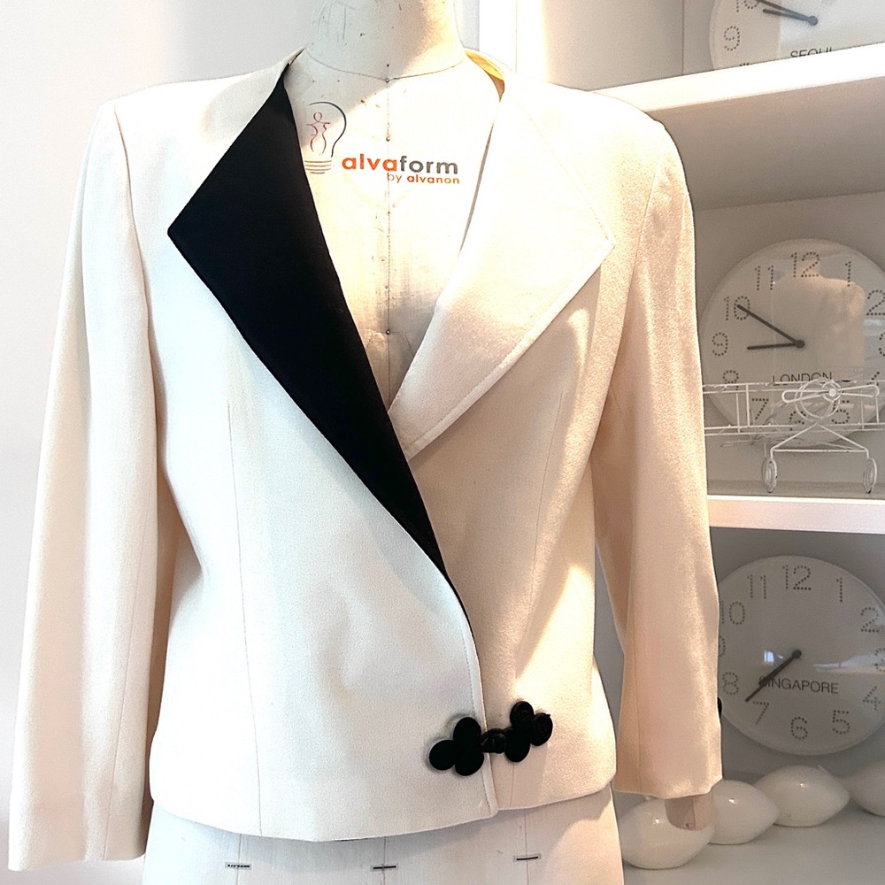 Breckenridge Ivory & Black Wool Blazer